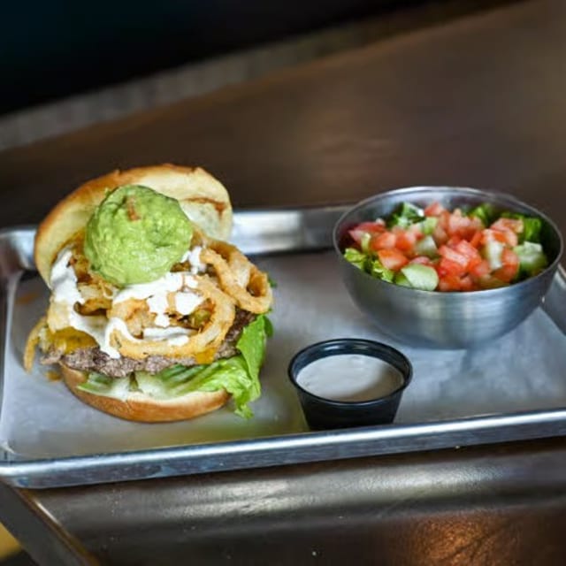 Cali Burger.